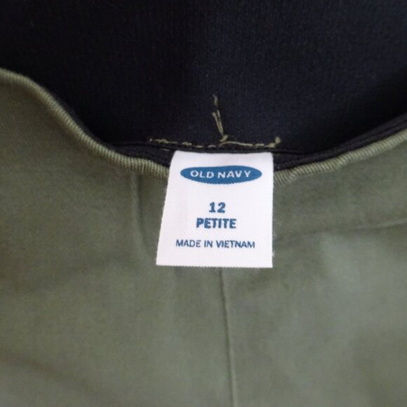 Old Navy Olive Pants for Petite 12 - Picture 4 of 5